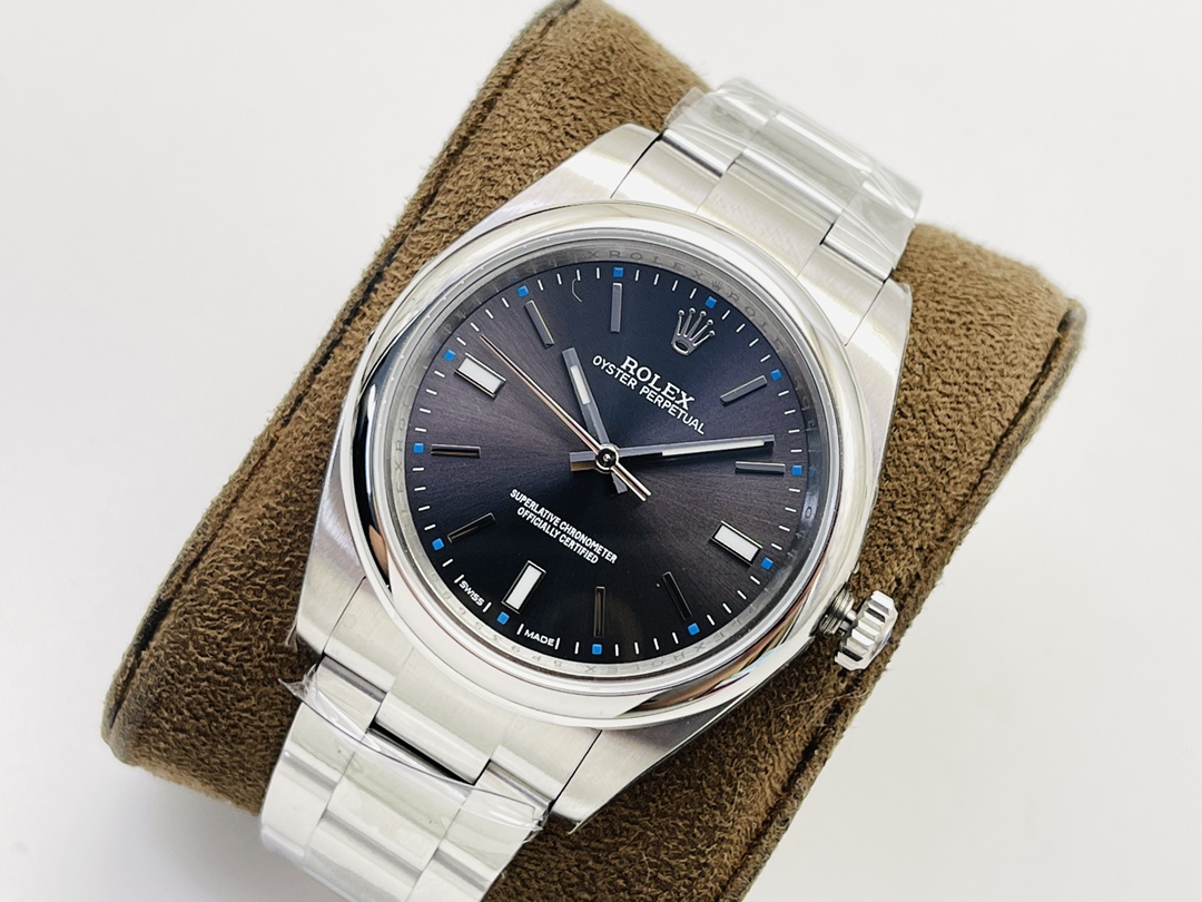 Rolex Oyster Perpetual 39 mm Watch – IW-2997 - Image 3
