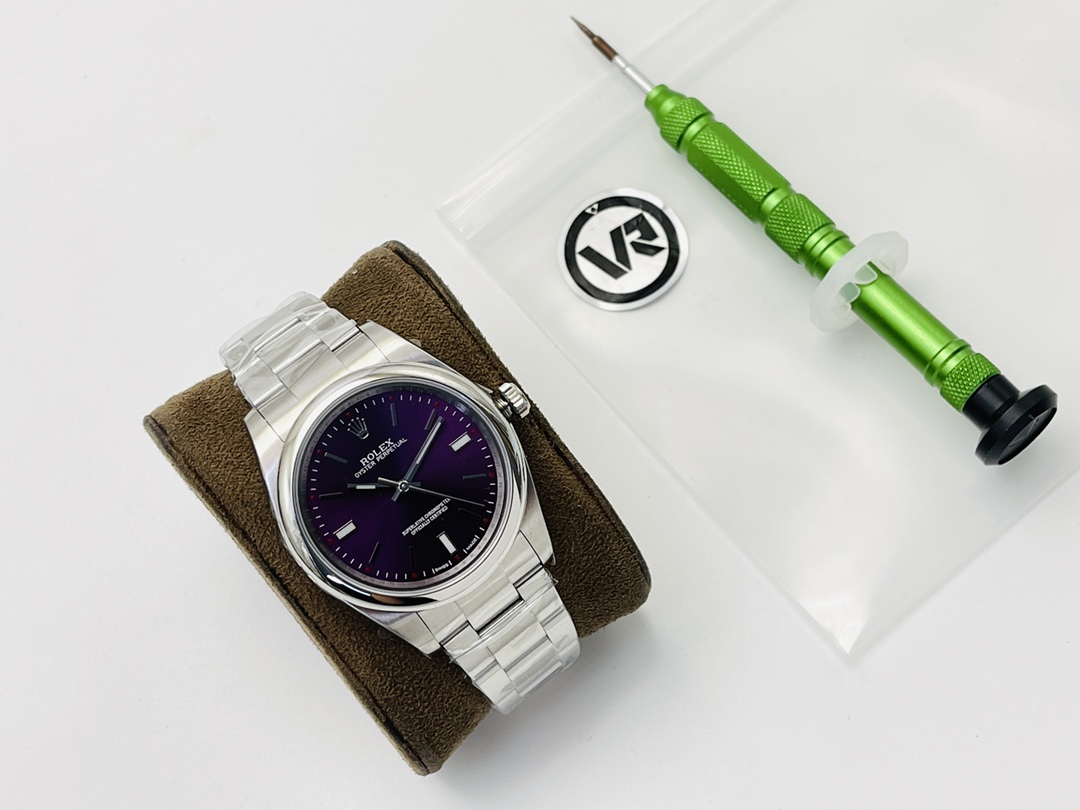 Rolex Oyster Perpetual 39 mm Watch – IW-2995
