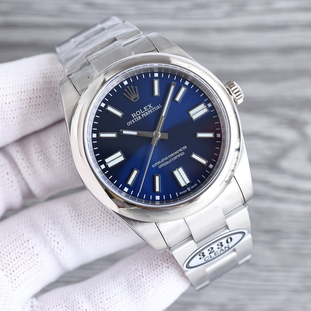 Rolex Datejust Ice Blue Luminous 41 mm Watch – IW-0063 - Image 5