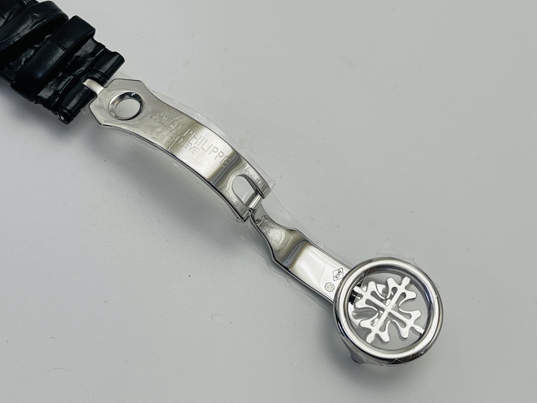 Classic Moonphase 40 mm Watch – IW-2561 - Image 8
