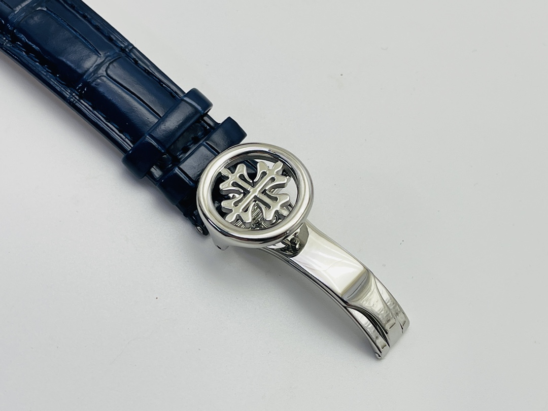 Classic Moonphase 40 mm Watch – IW-2559 - Image 9