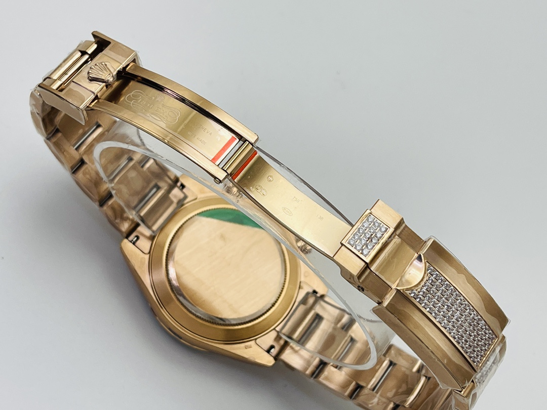 Rolex Daytona Chronograph Watch – IW-0136 - Image 8