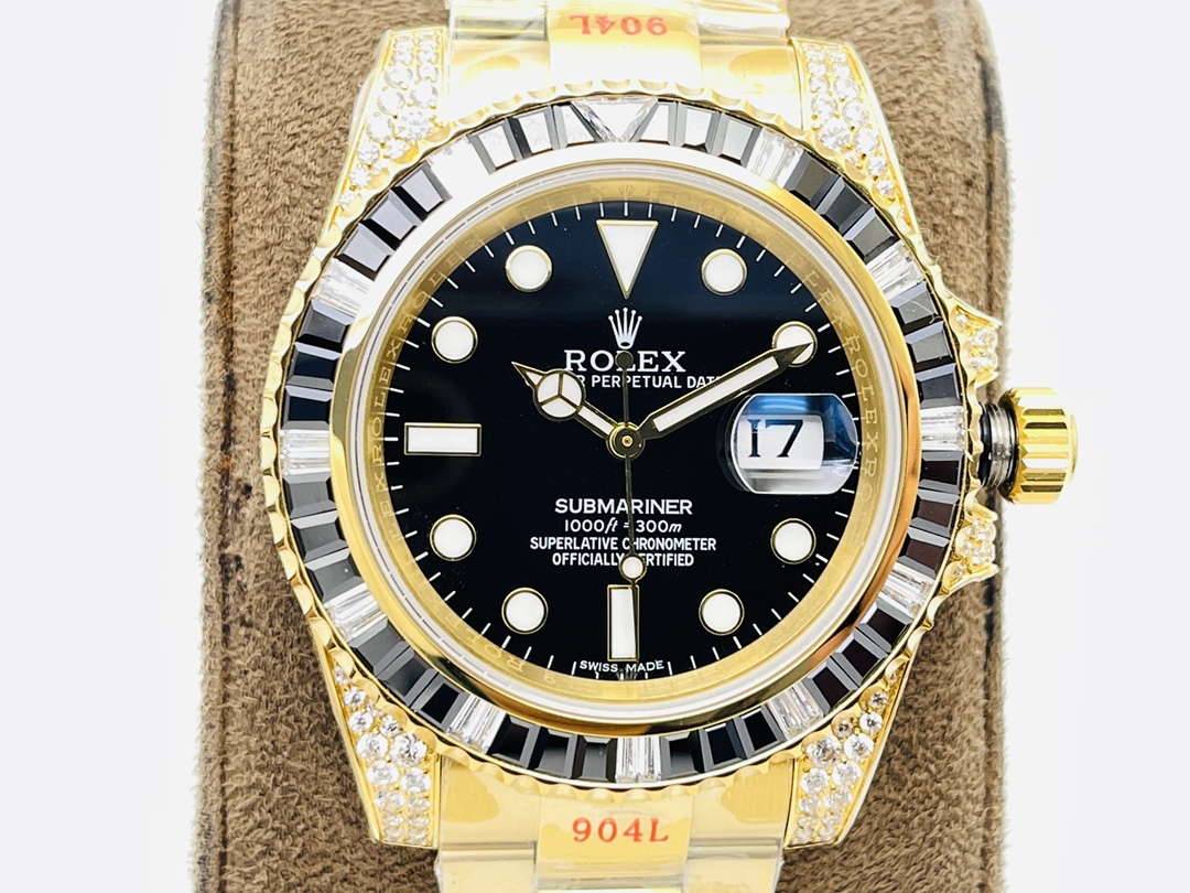 Rolex GMT-Master II Diamond-Set 40 mm Watch – IW-0139 - Image 4