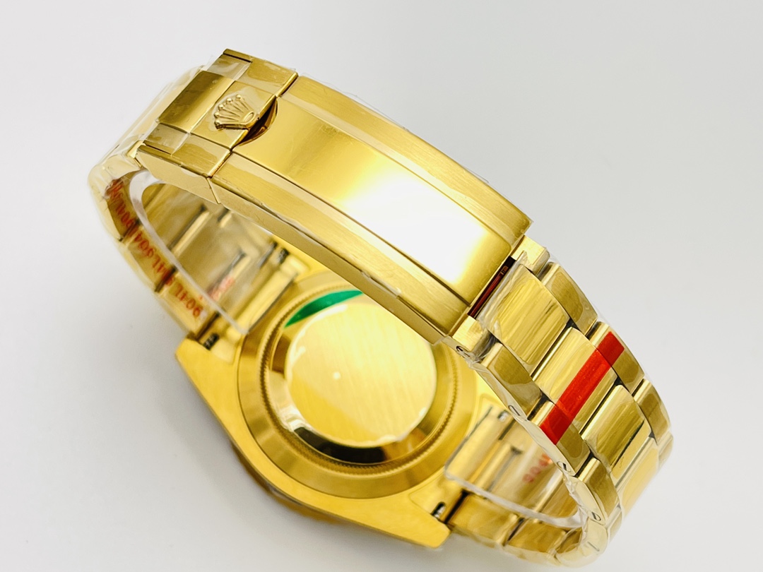 Rolex GMT-Master II Diamond-Set 40 mm Watch – IW-0139 - Image 9