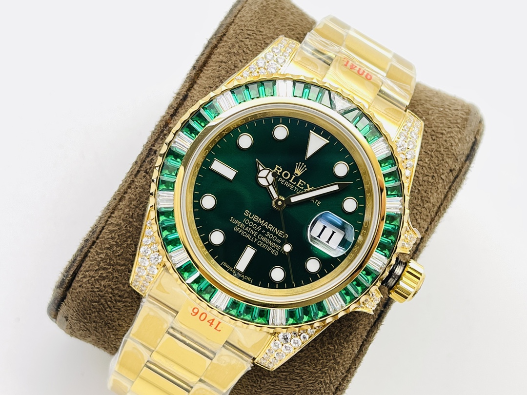 Rolex GMT-Master II Diamond-Set 40 mm Watch – IW-0138 - Image 3