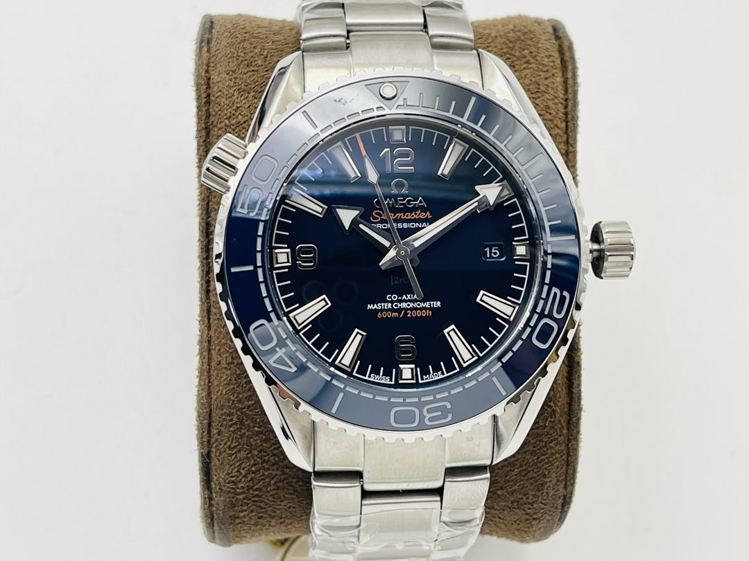 Omega Seamaster Luminous Watch – IW-1439