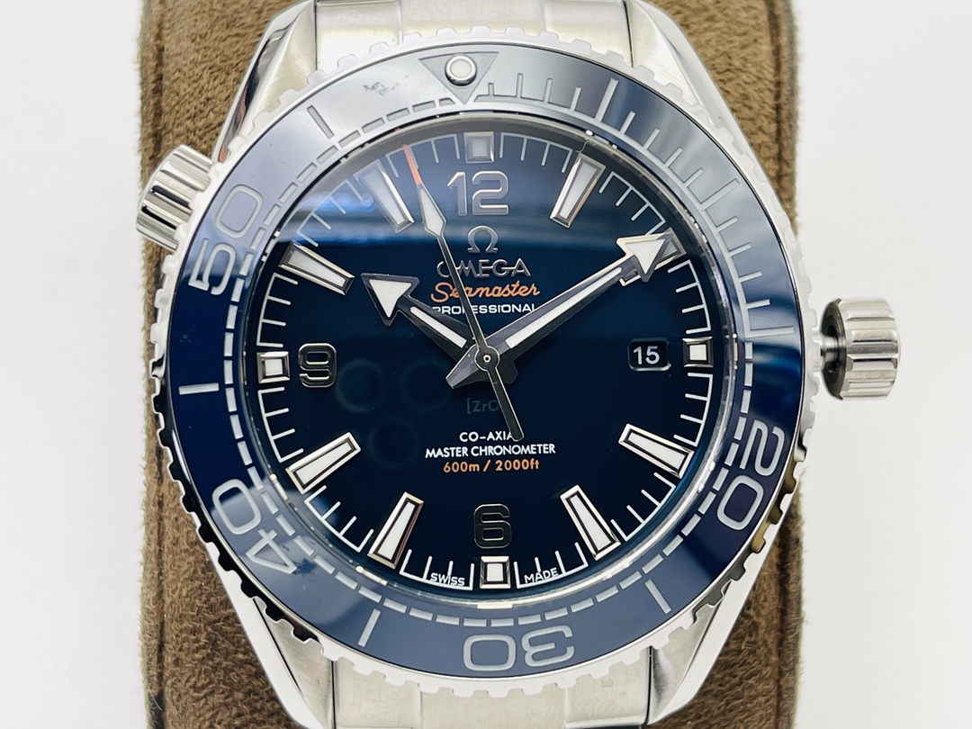 Omega Seamaster Luminous Watch – IW-1439 - Image 4