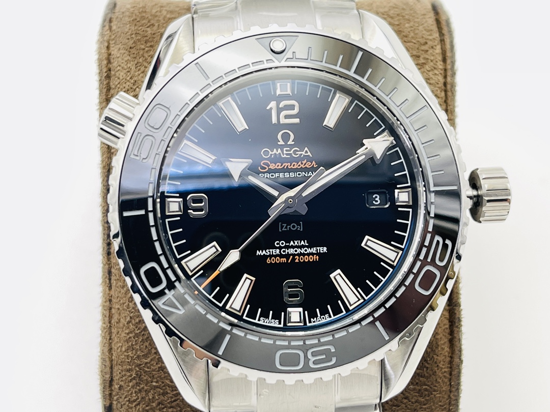 Omega Seamaster Luminous Watch – IW-1438 - Image 4