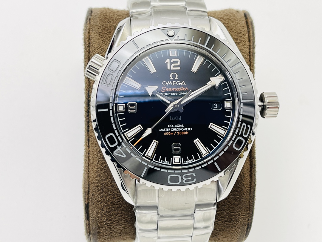 Omega Seamaster Luminous Watch – IW-1438