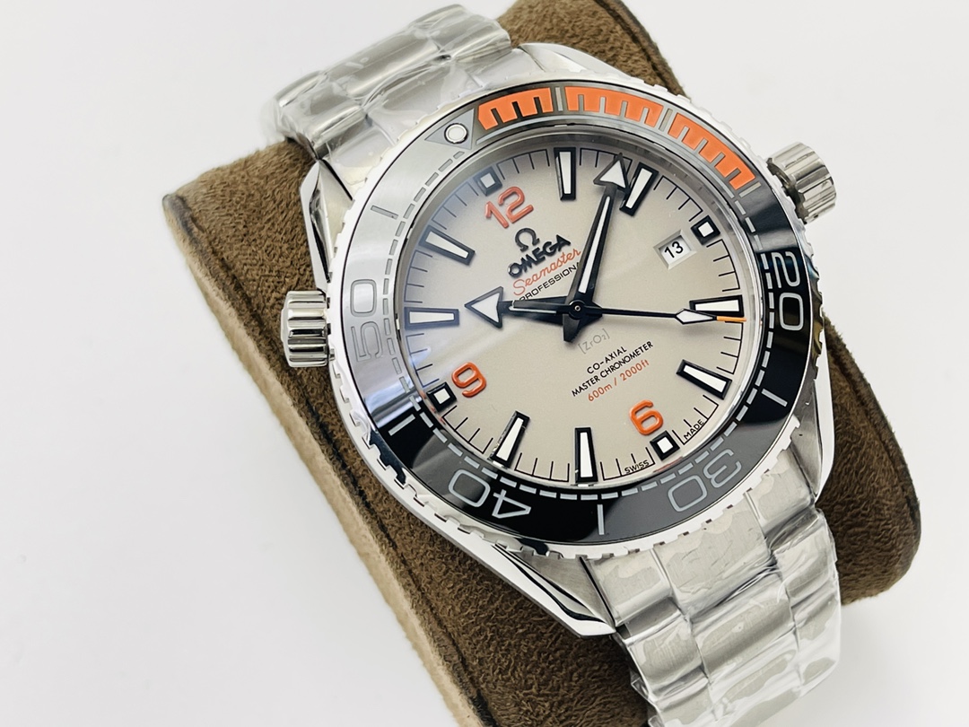 Omega Seamaster Luminous Watch – IW-1437 - Image 2