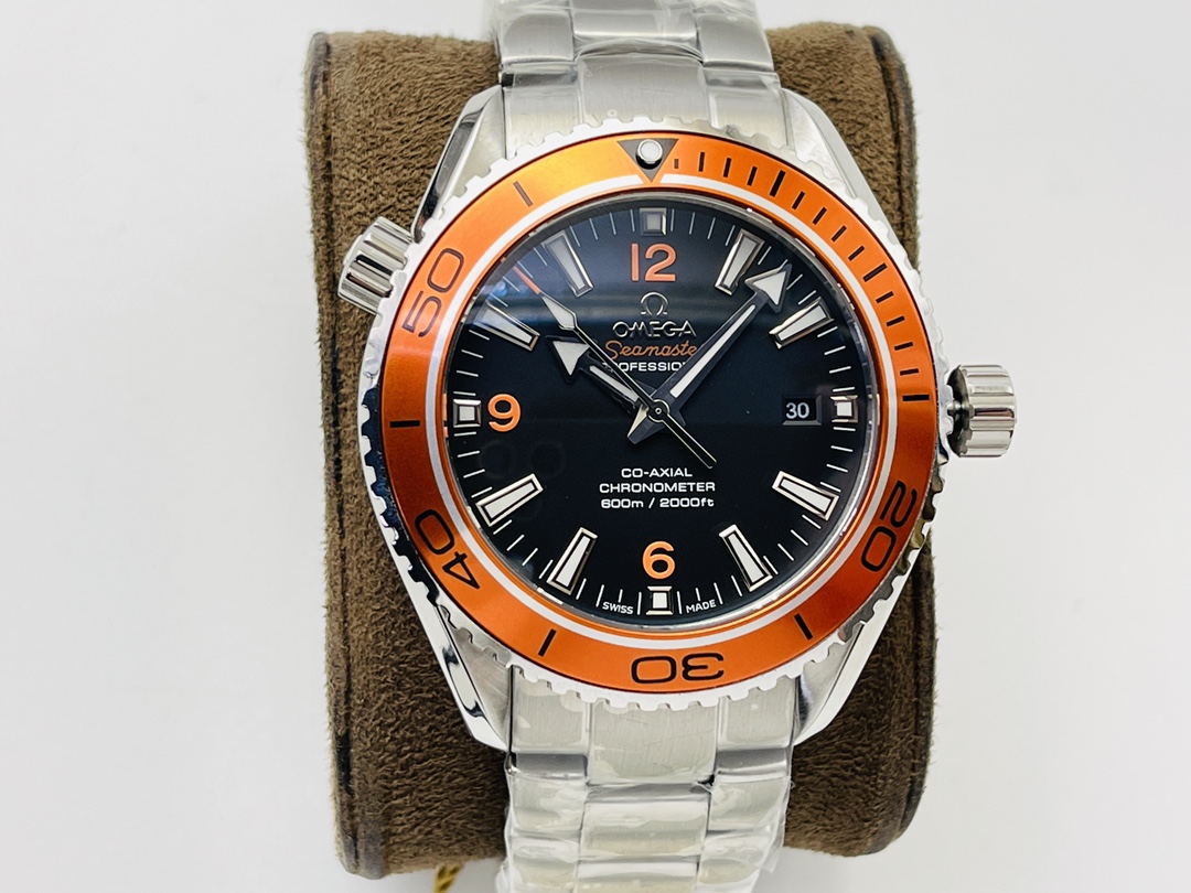 Omega Seamaster Luminous Watch – IW-1431