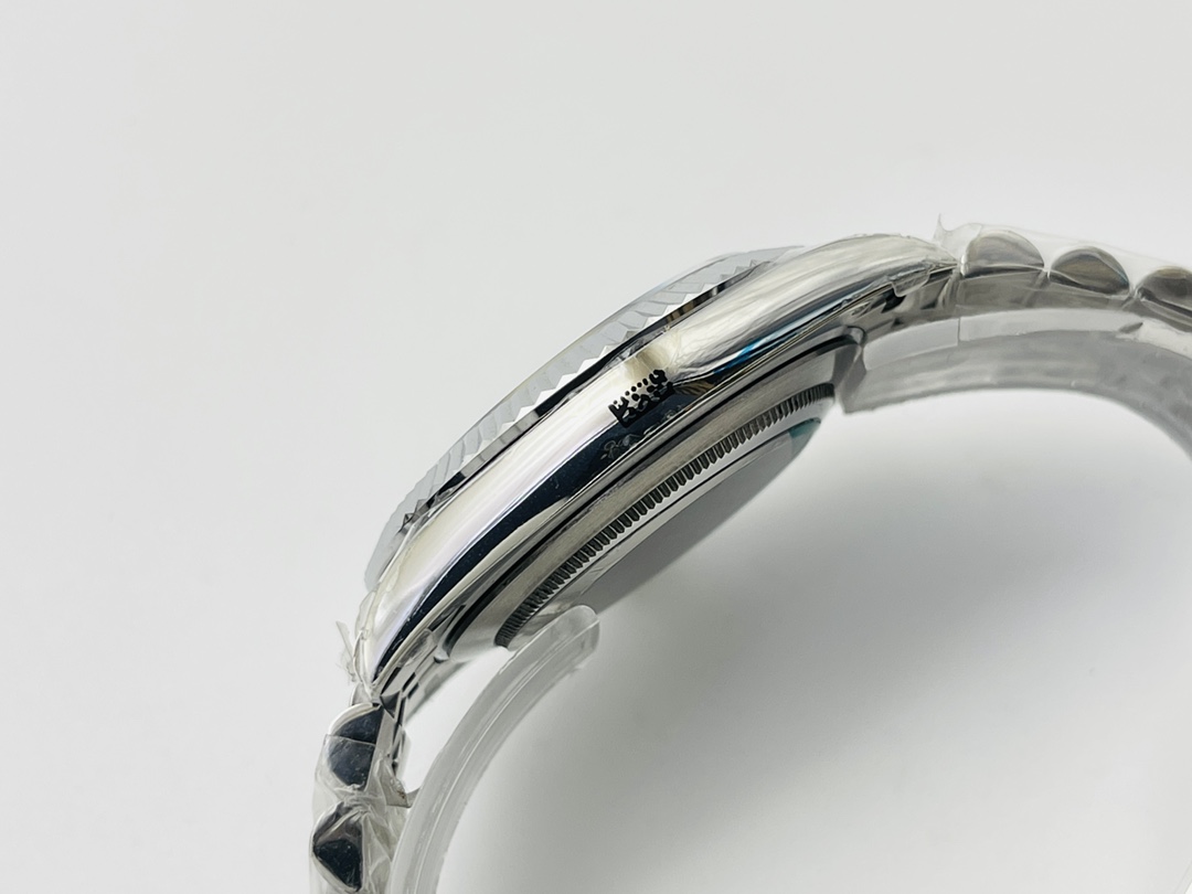 Rolex Datejust 41 mm Watch – IW-0119 - Image 6