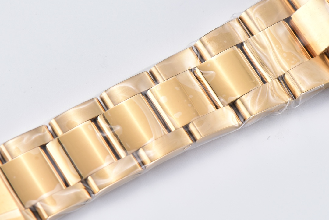 Submariner 40 mm Watch – IW-2883 - Image 7
