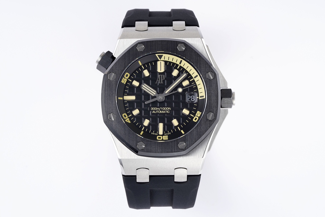 Audemars Piguet Royal Oak Luminous 42 mm Watch – IW-2109