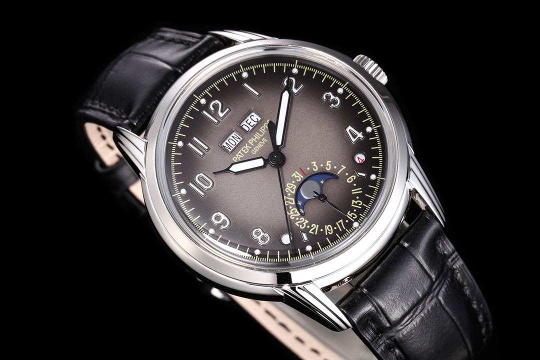 Patek Philippe Classic Moonphase 40 mm Watch – IW-2457 - Image 5