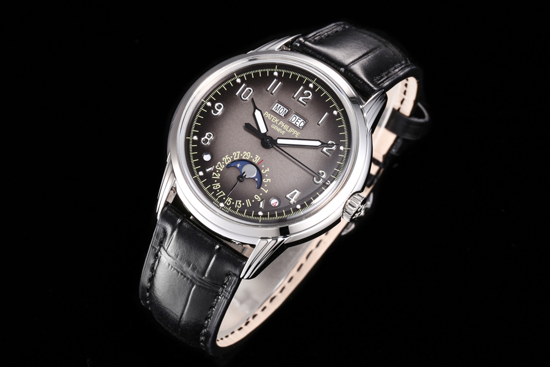Patek Philippe Classic Moonphase 40 mm Watch – IW-2457 - Image 4