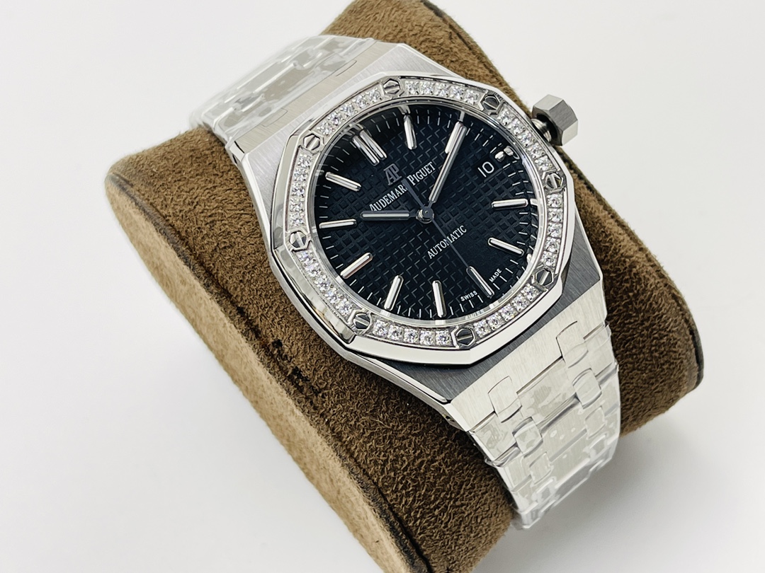 Audemars Piguet Royal Oak Skeleton Dial 37 mm Watch – IW-2115 - Image 2