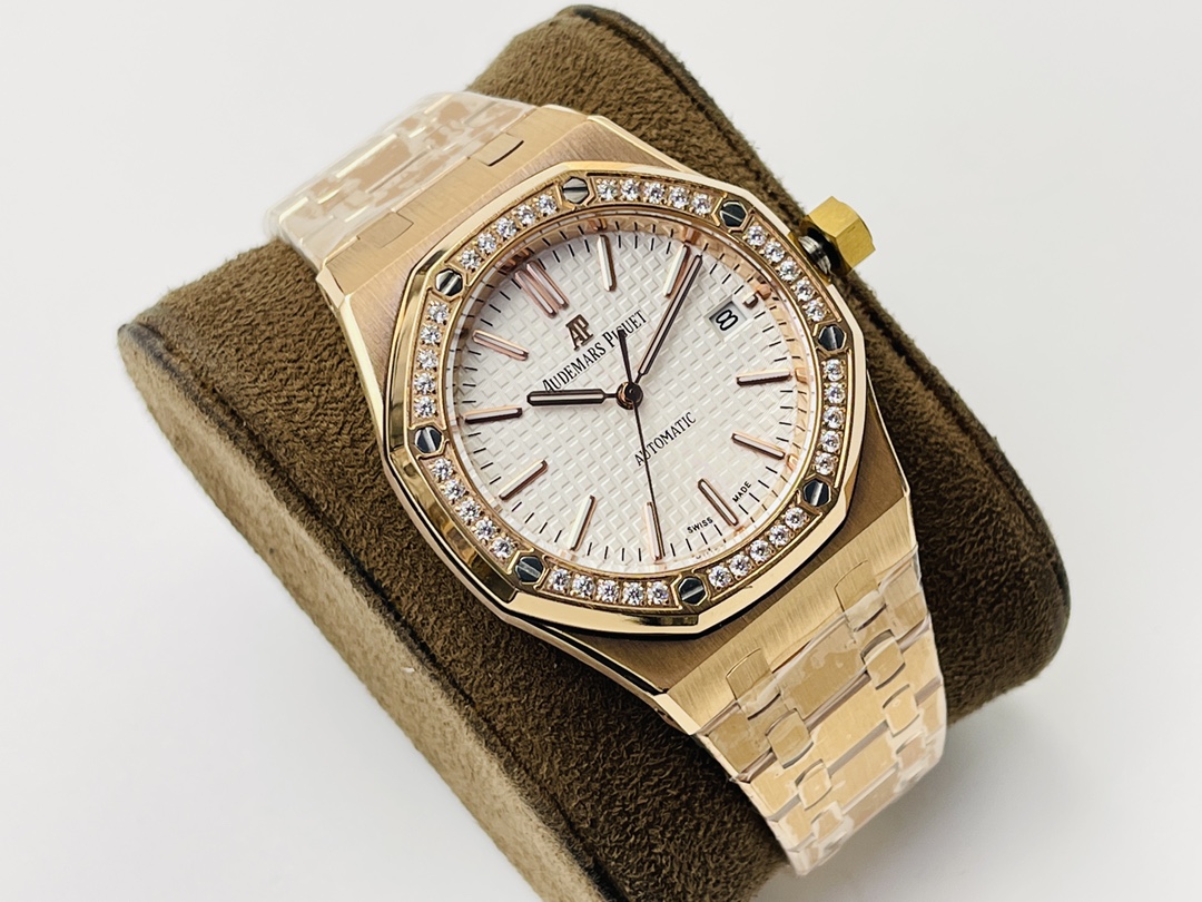 Audemars Piguet Royal Oak Skeleton Dial 37 mm Watch – IW-2119 - Image 2