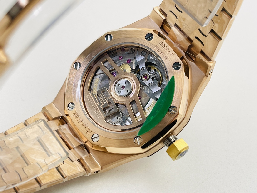 Audemars Piguet Royal Oak Skeleton Dial 37 mm Watch – IW-2119 - Image 7