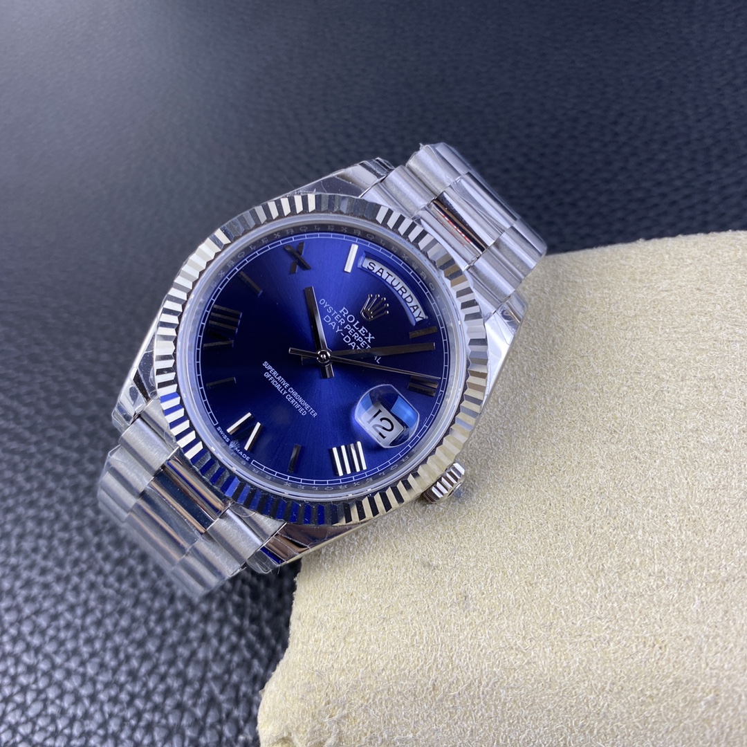 Rolex Day-Date 40 mm Watch – IW-0065 - Image 4