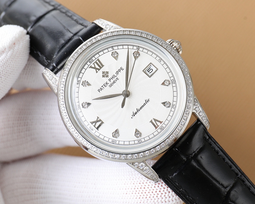 Classic Diamond-Set 40 mm Watch – IW-2533 - Image 3