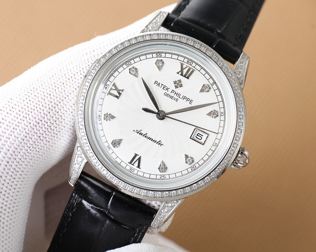 Classic Diamond-Set 40 mm Watch – IW-2533 - Image 2