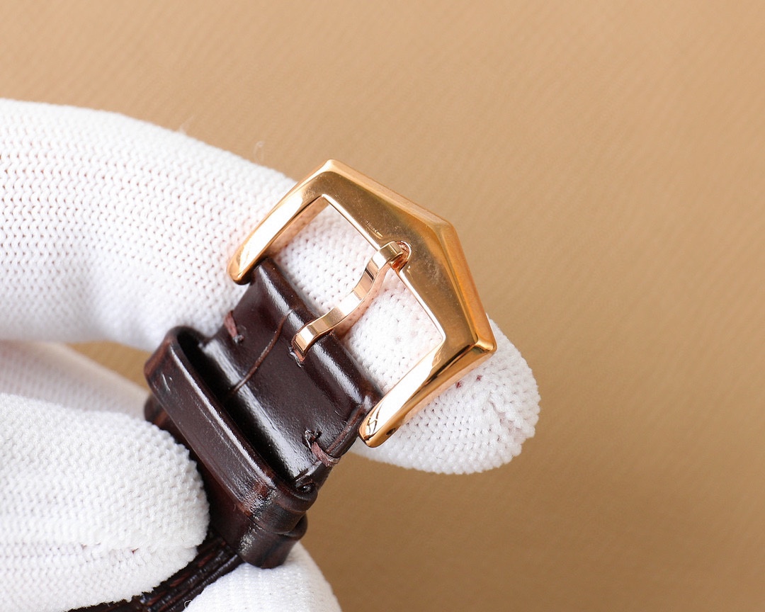 Classic Diamond-Set 40 mm Watch – IW-2533 - Image 8