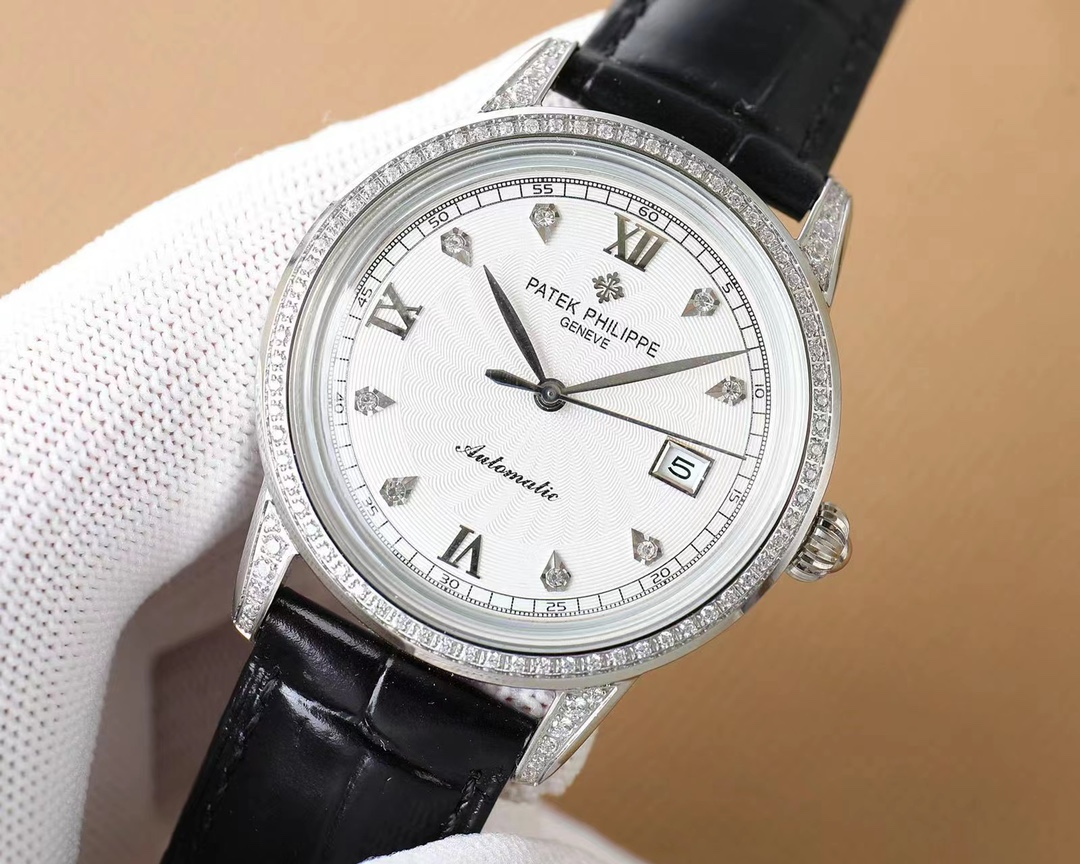 Classic Diamond-Set 40 mm Watch – IW-2533