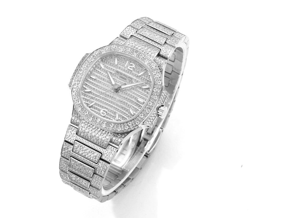 Patek Philippe Nautilus Diamond-Set 35.2 mm Watch – IW-2474 - Image 2