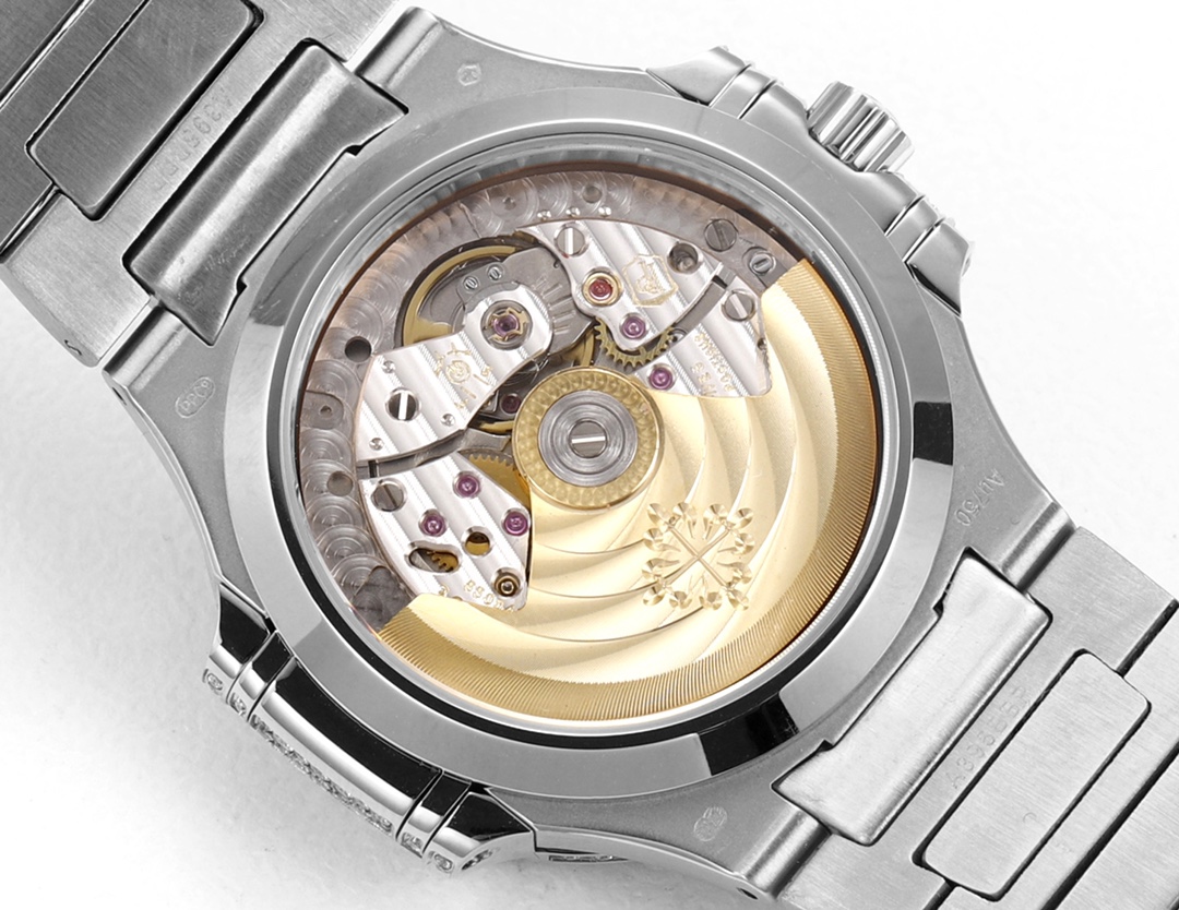 Patek Philippe Nautilus Diamond-Set 35.2 mm Watch – IW-2474 - Image 8