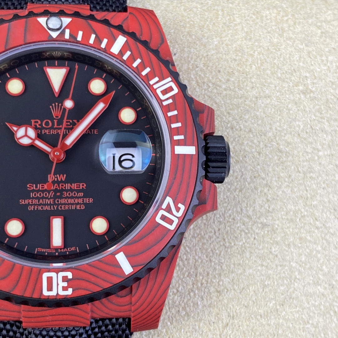 Submariner Luminous Watch – IW-2926 - Image 5