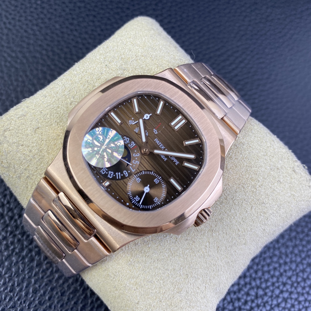 Patek Philippe Nautilus Watch – IW-2472 - Image 3