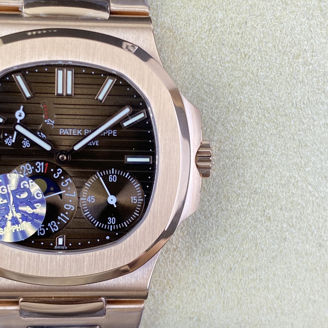 Patek Philippe Nautilus Watch – IW-2472 - Image 5