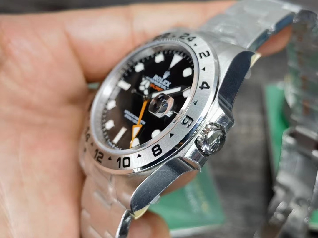 Rolex Oyster Perpetual Luminous 42 mm Watch – IW-0075 - Image 2