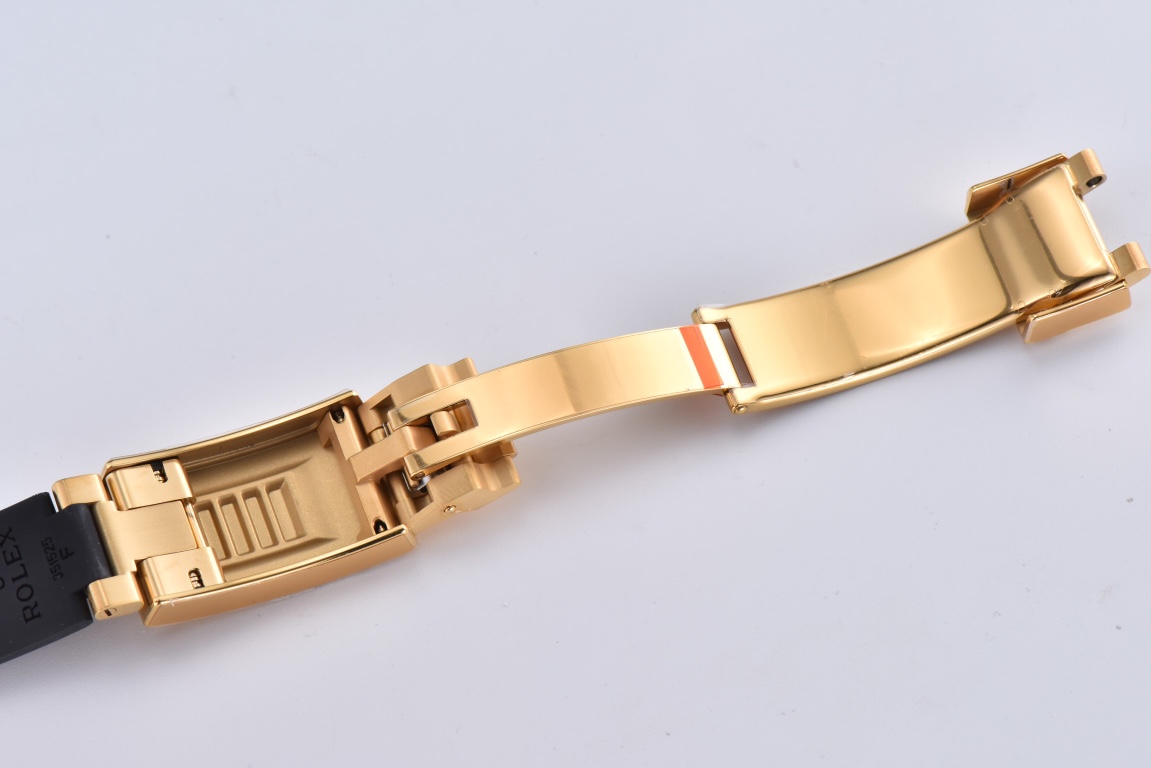 Rolex Daytona Watch – IW-0073 - Image 9