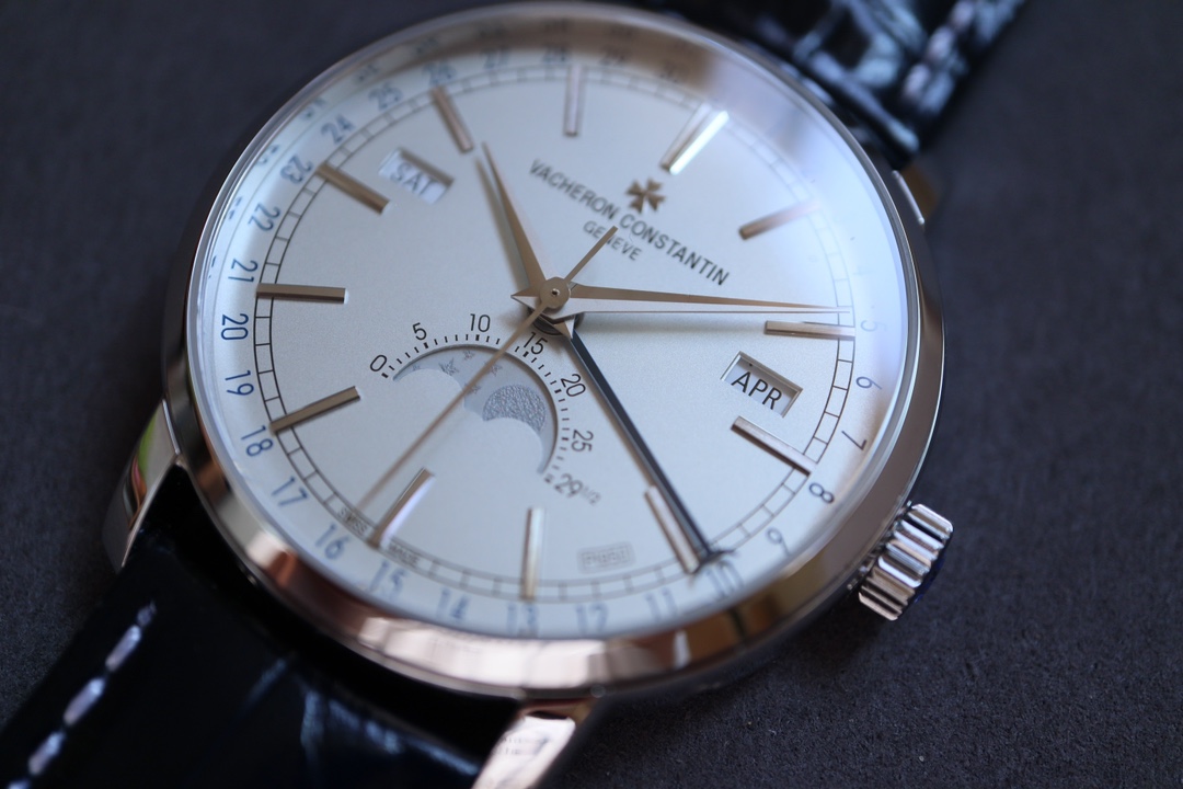 Vacheron Constantin Classic Moonphase 41 mm Watch – IW-0979 - Image 3