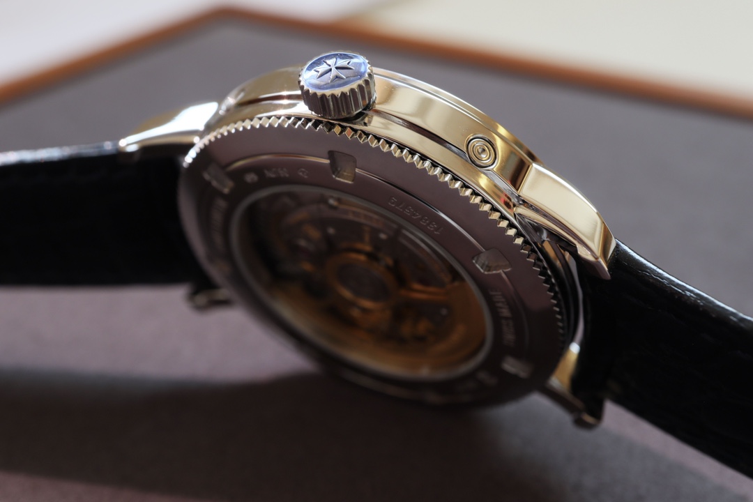 Vacheron Constantin Classic Moonphase 41 mm Watch – IW-0977 - Image 4