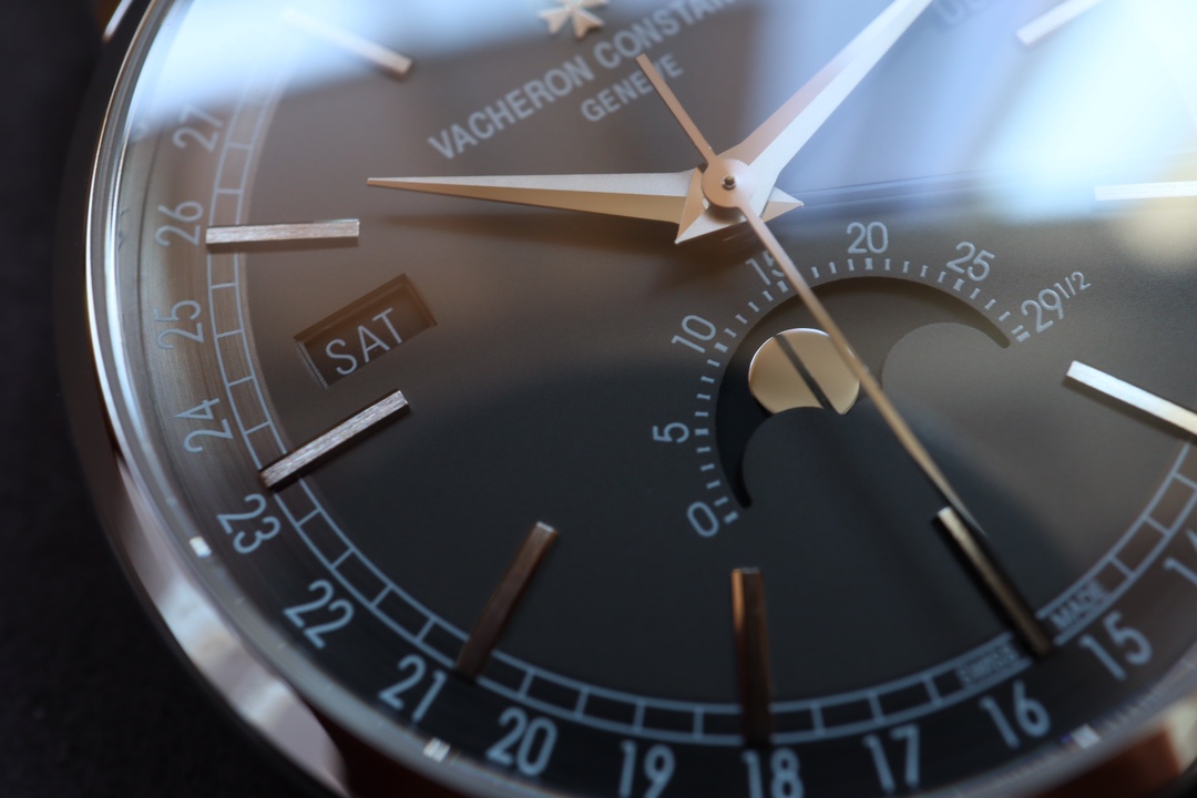 Vacheron Constantin Classic Moonphase 41 mm Watch – IW-0977 - Image 6