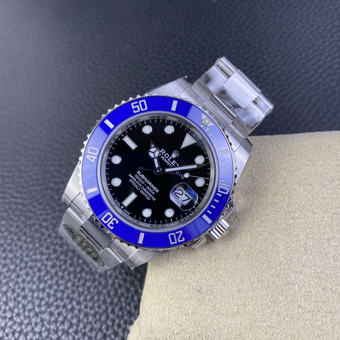 Rolex Submariner Luminous Watch – IW-0077 - Image 4