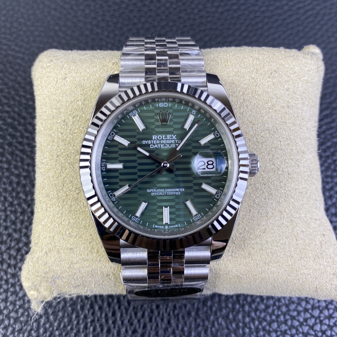 Rolex Datejust 41 mm Watch – IW-0095