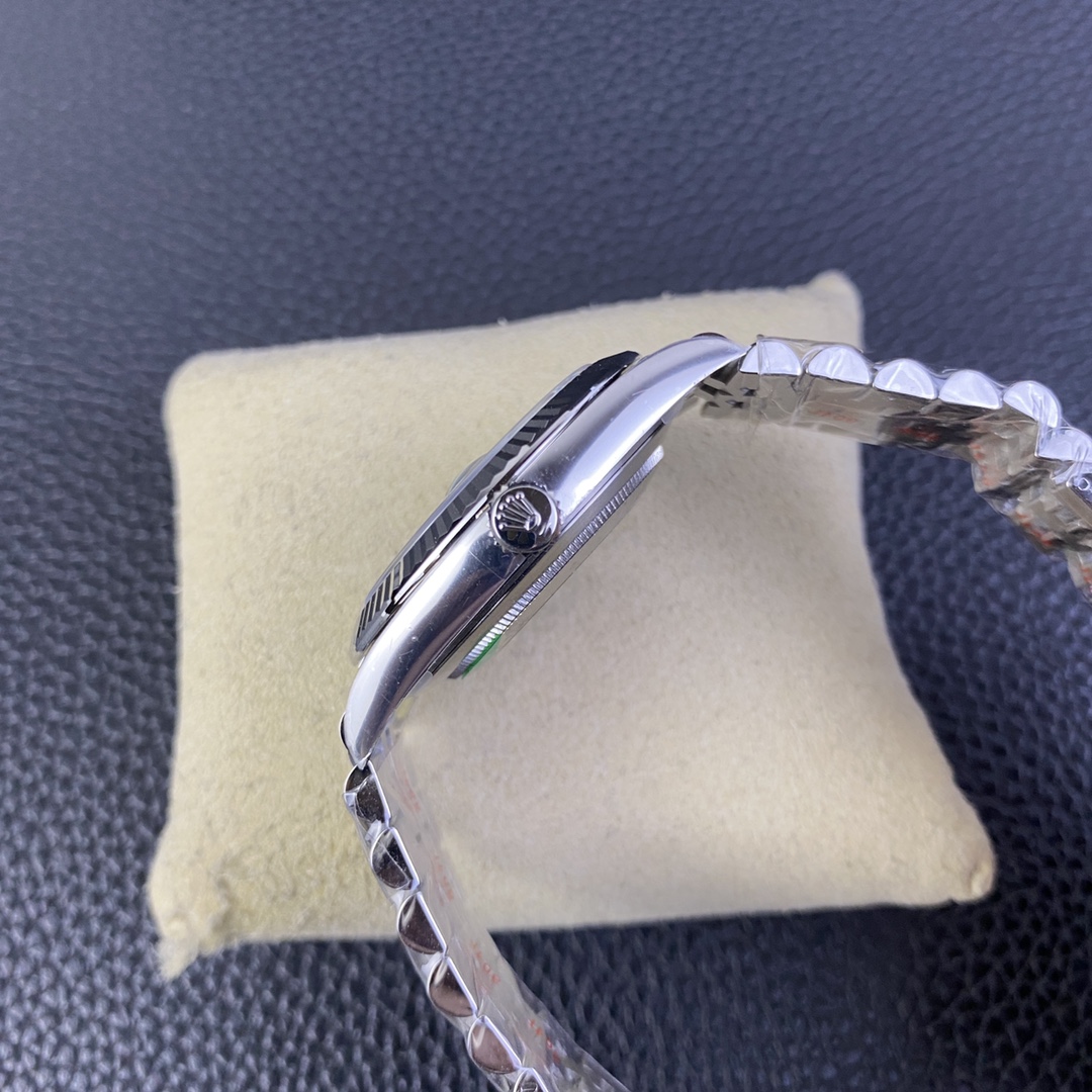 Rolex Datejust 41 mm Watch – IW-0095 - Image 6