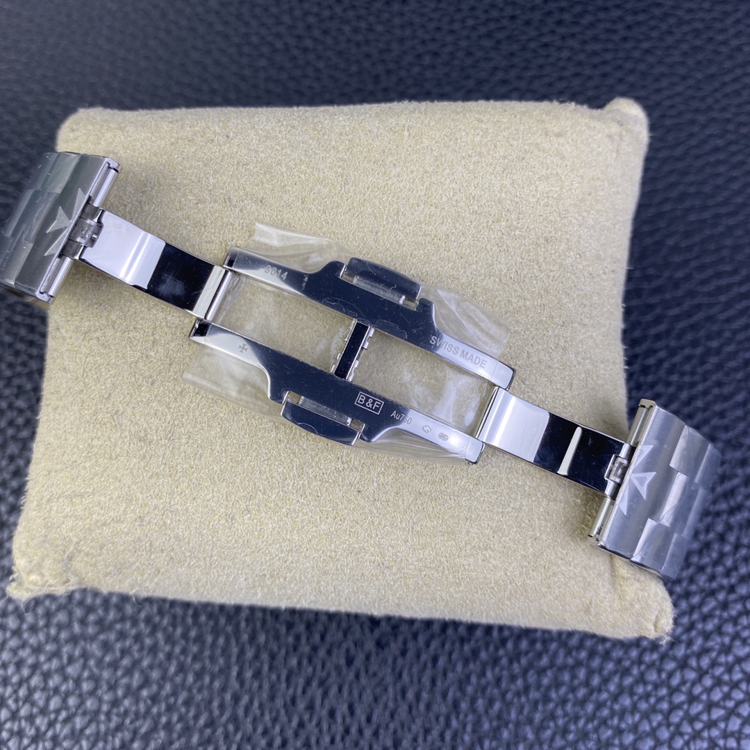 Vacheron Constantin Overseas Watch – IW-0980 - Image 8