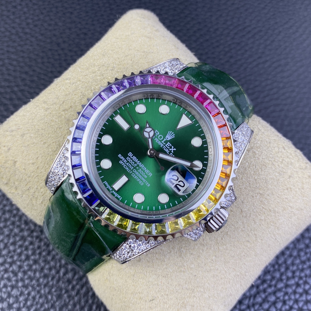 Rolex Submariner Diamond-Set 40 mm Watch – IW-0103 - Image 3