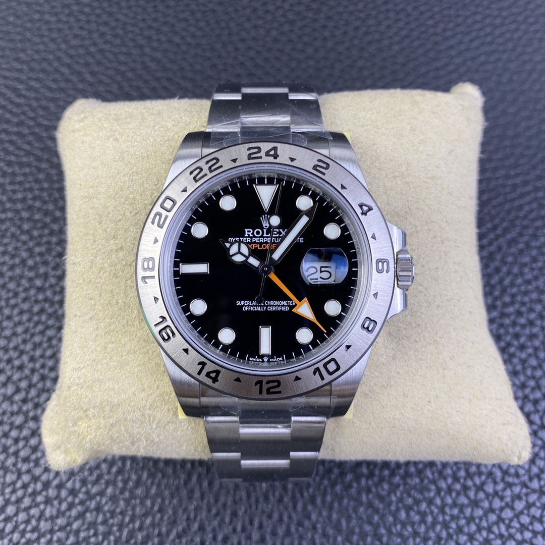 Rolex Oyster Perpetual Luminous 42 mm Watch – IW-0097