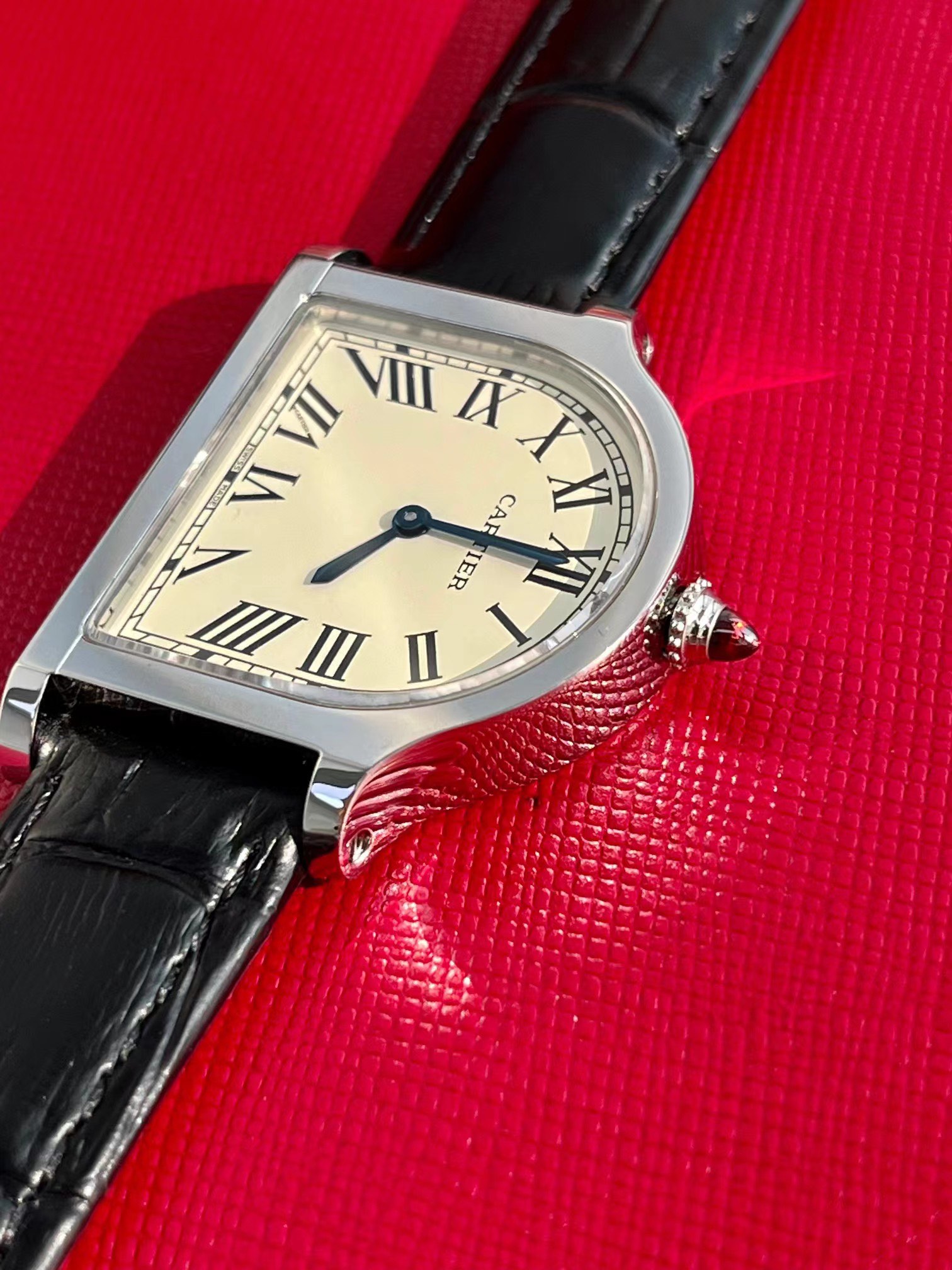 Cartier Classic Watch – IW-1750 - Image 6