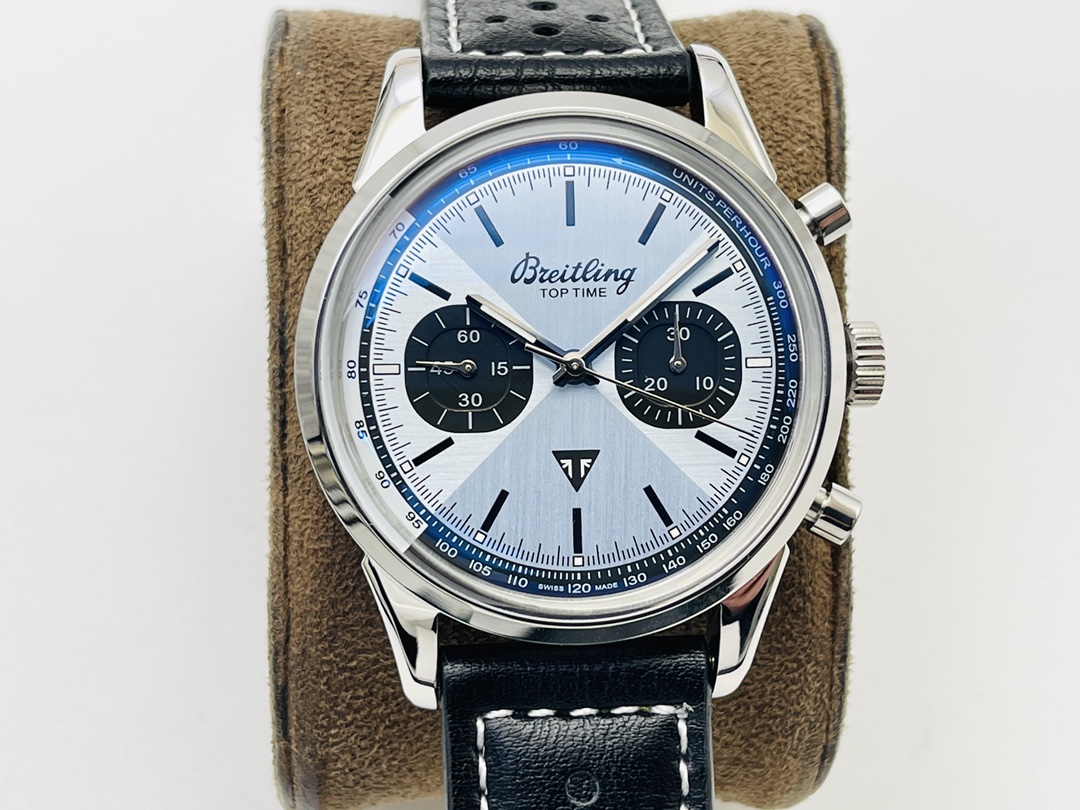 Breitling Classic Chronograph 41 mm Watch – IW-0630