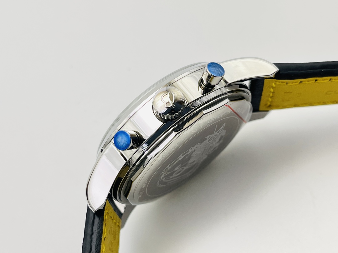 Breitling Classic Chronograph 41 mm Watch – IW-0632 - Image 5