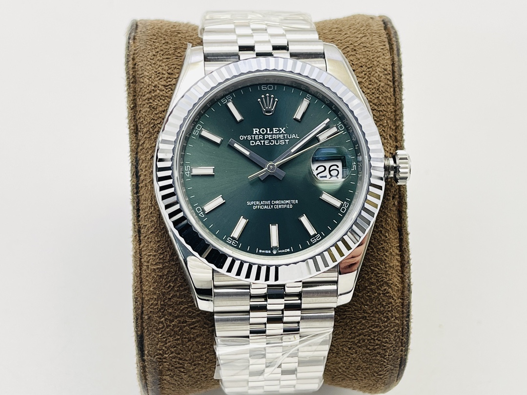 Datejust Watch – IW-2870