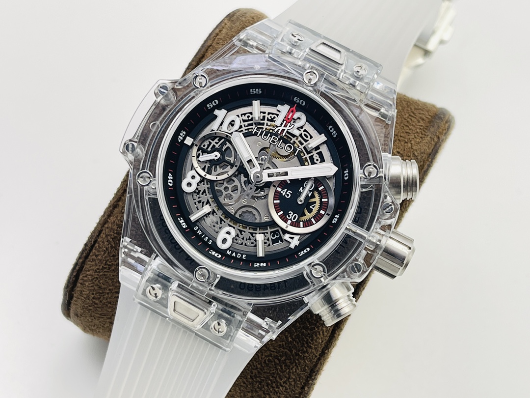 Hublot Classic Chronograph 45 mm Watch – IW-0348 - Image 3