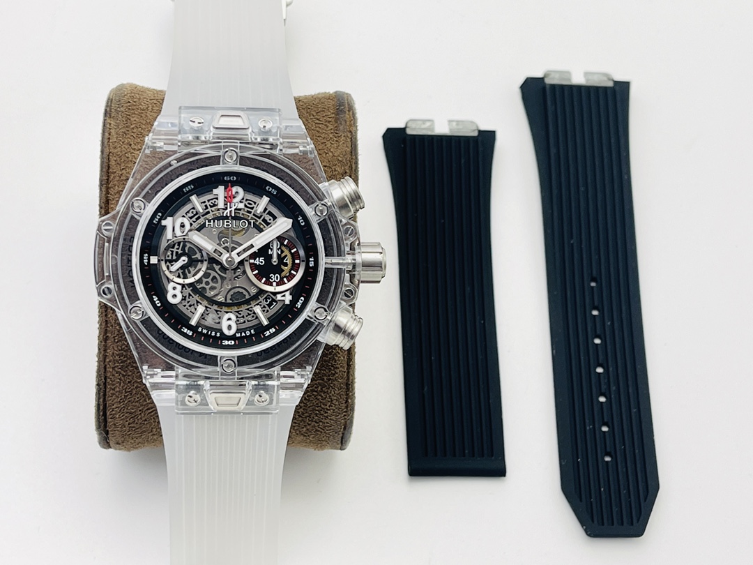 Hublot Classic Chronograph 45 mm Watch – IW-0348